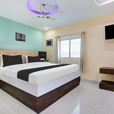 Super Collection O Danapur Near Railway Station Hotel ปัฏนา ภายนอก รูปภาพ