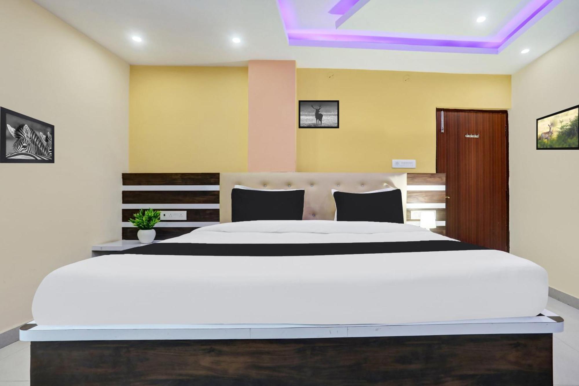 Super Collection O Danapur Near Railway Station Hotel ปัฏนา ภายนอก รูปภาพ